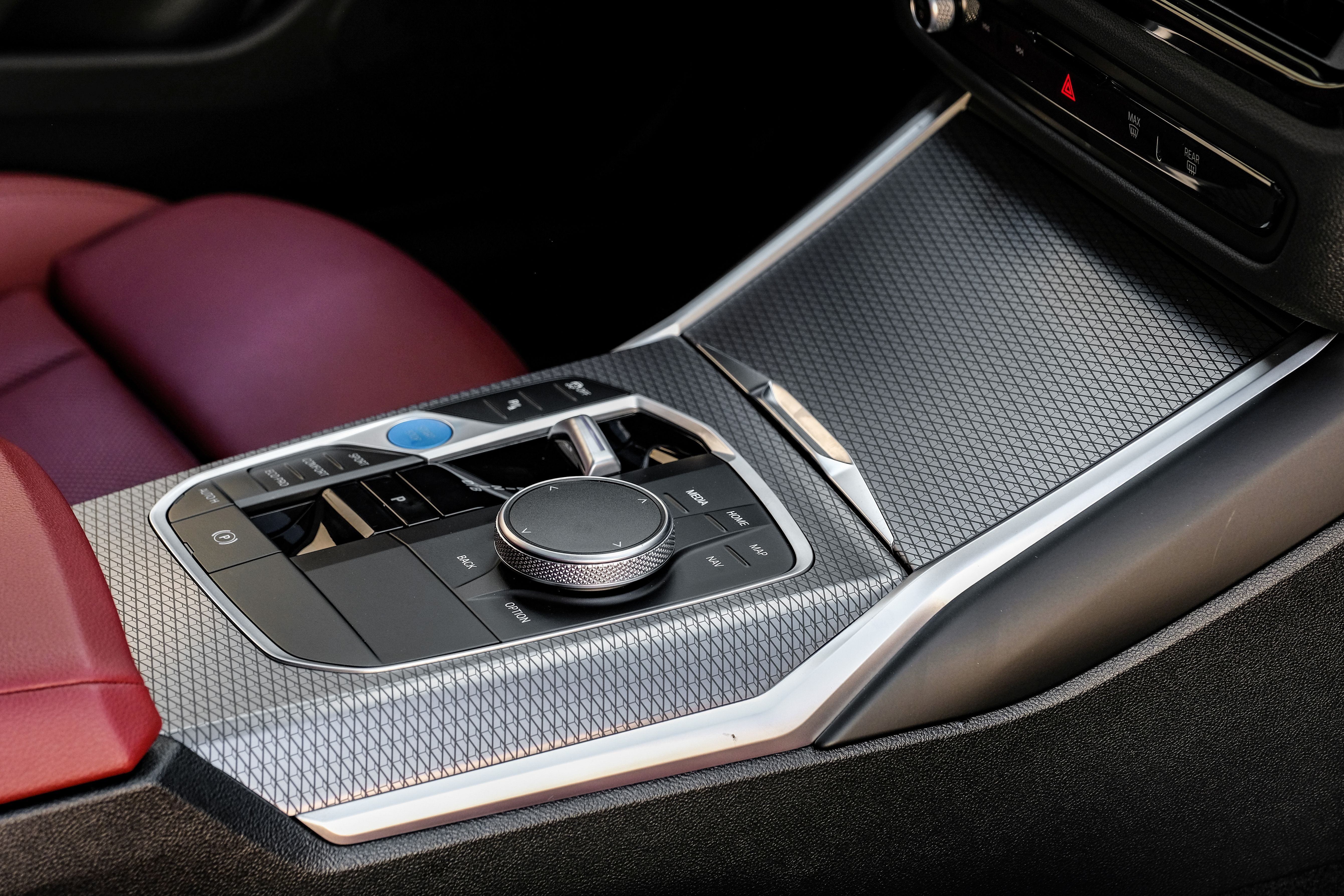 2025 BMW i4 eDrive40