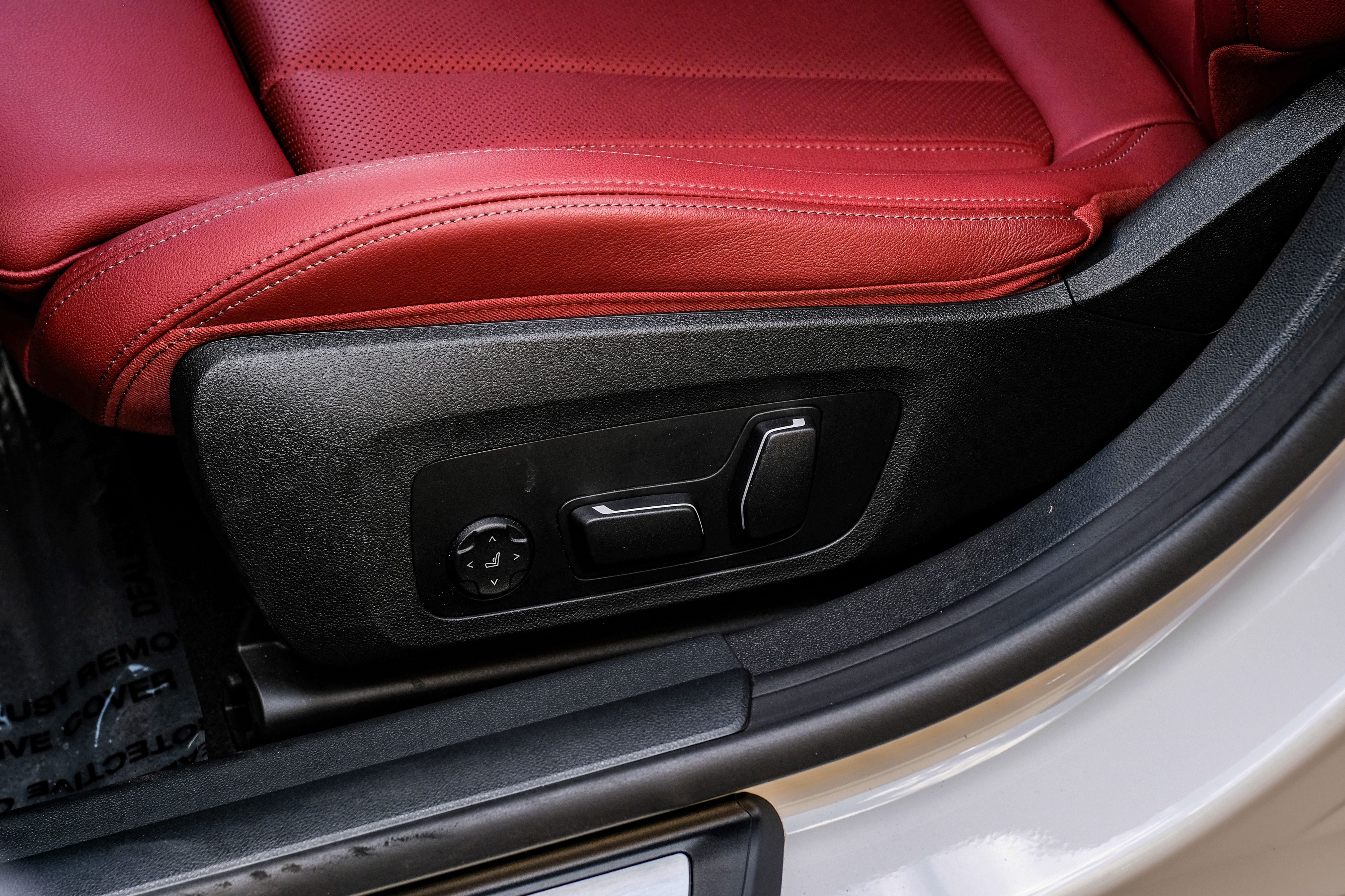 2025 BMW i4 eDrive40