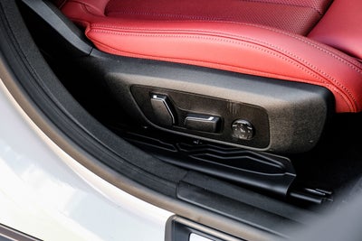 2025 BMW i4 eDrive40