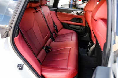 2025 BMW i4 eDrive40
