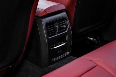 2025 BMW i4 eDrive40
