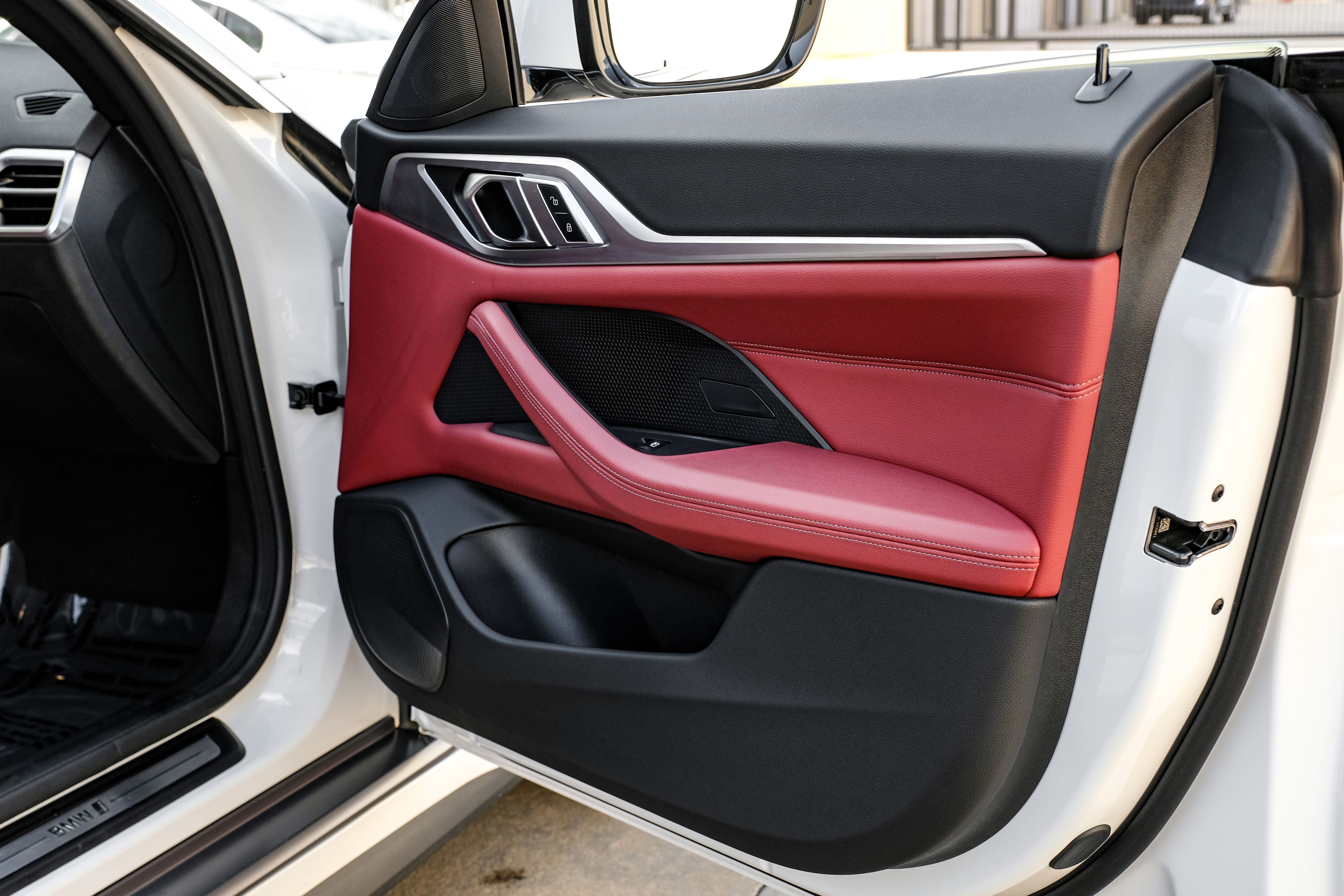 2025 BMW i4 eDrive40