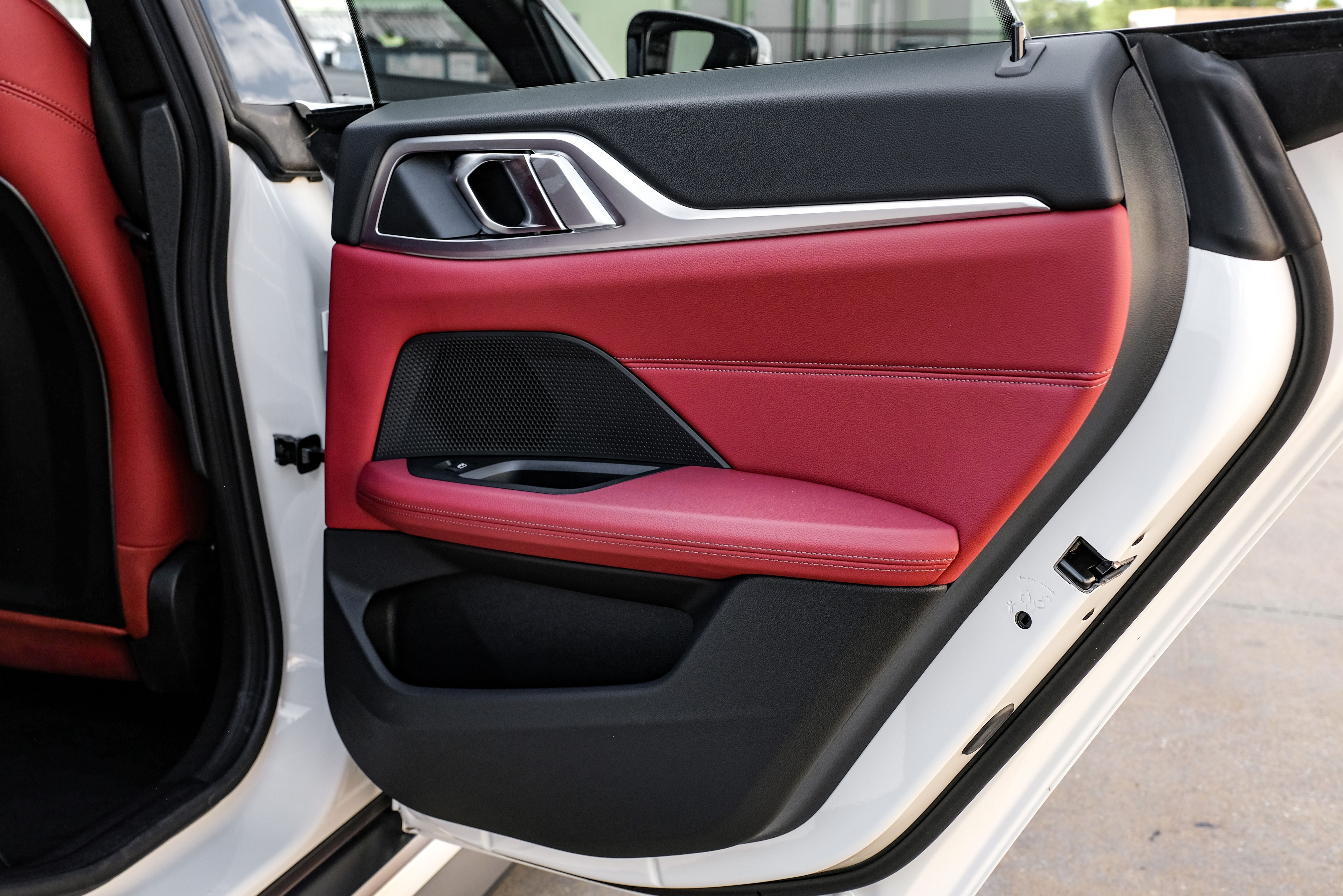 2025 BMW i4 eDrive40