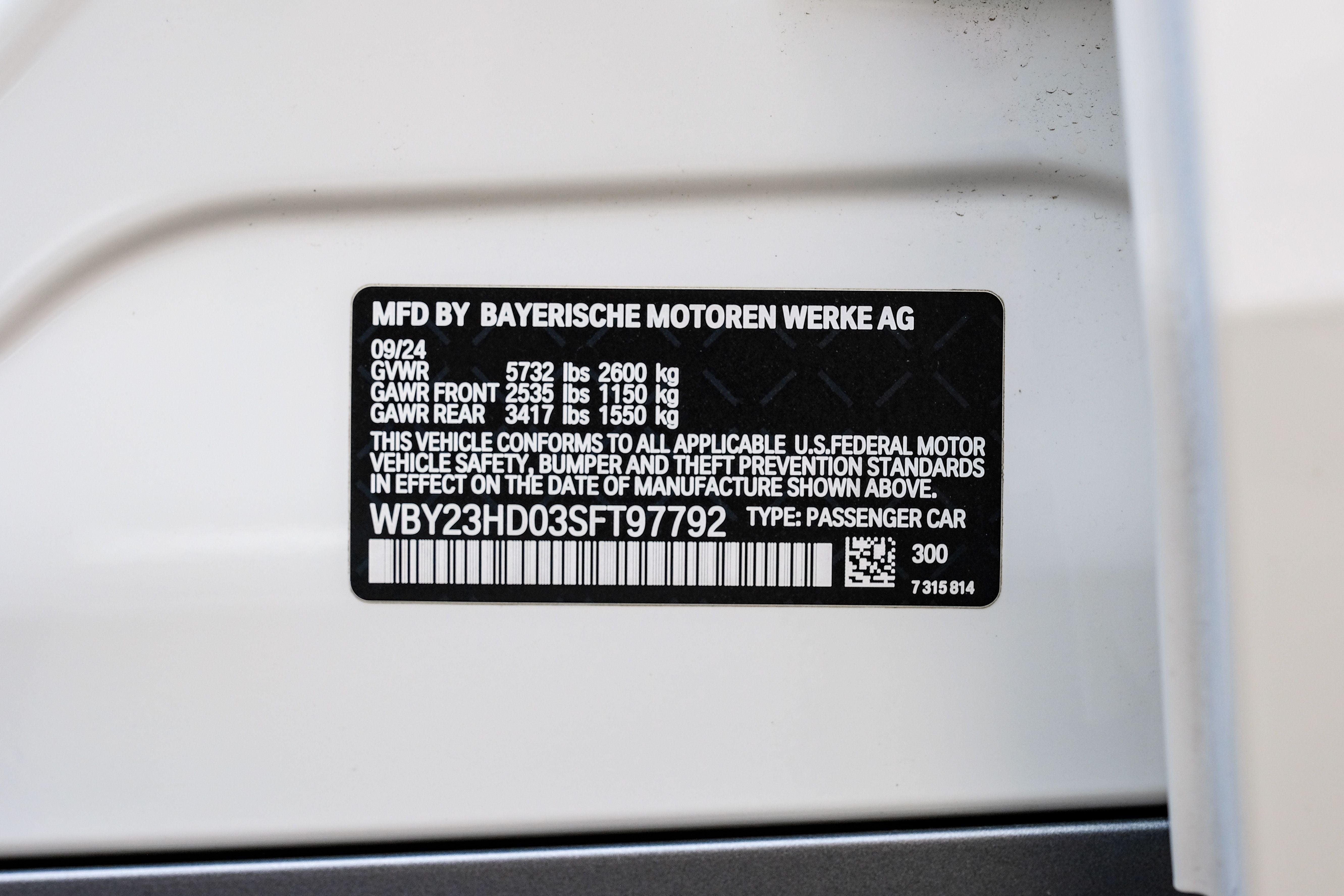 2025 BMW i4 eDrive40