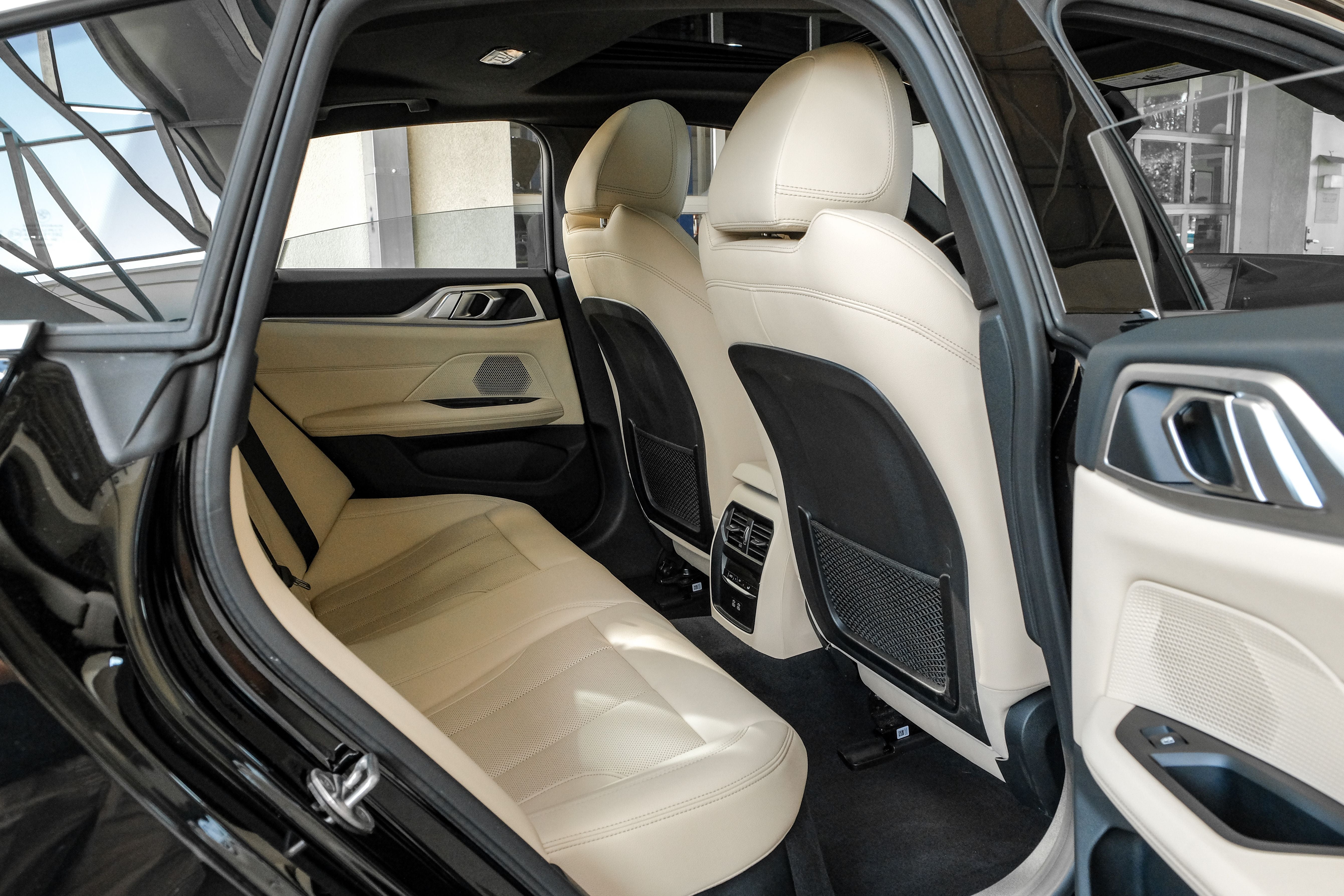 2024 BMW i4 eDrive35