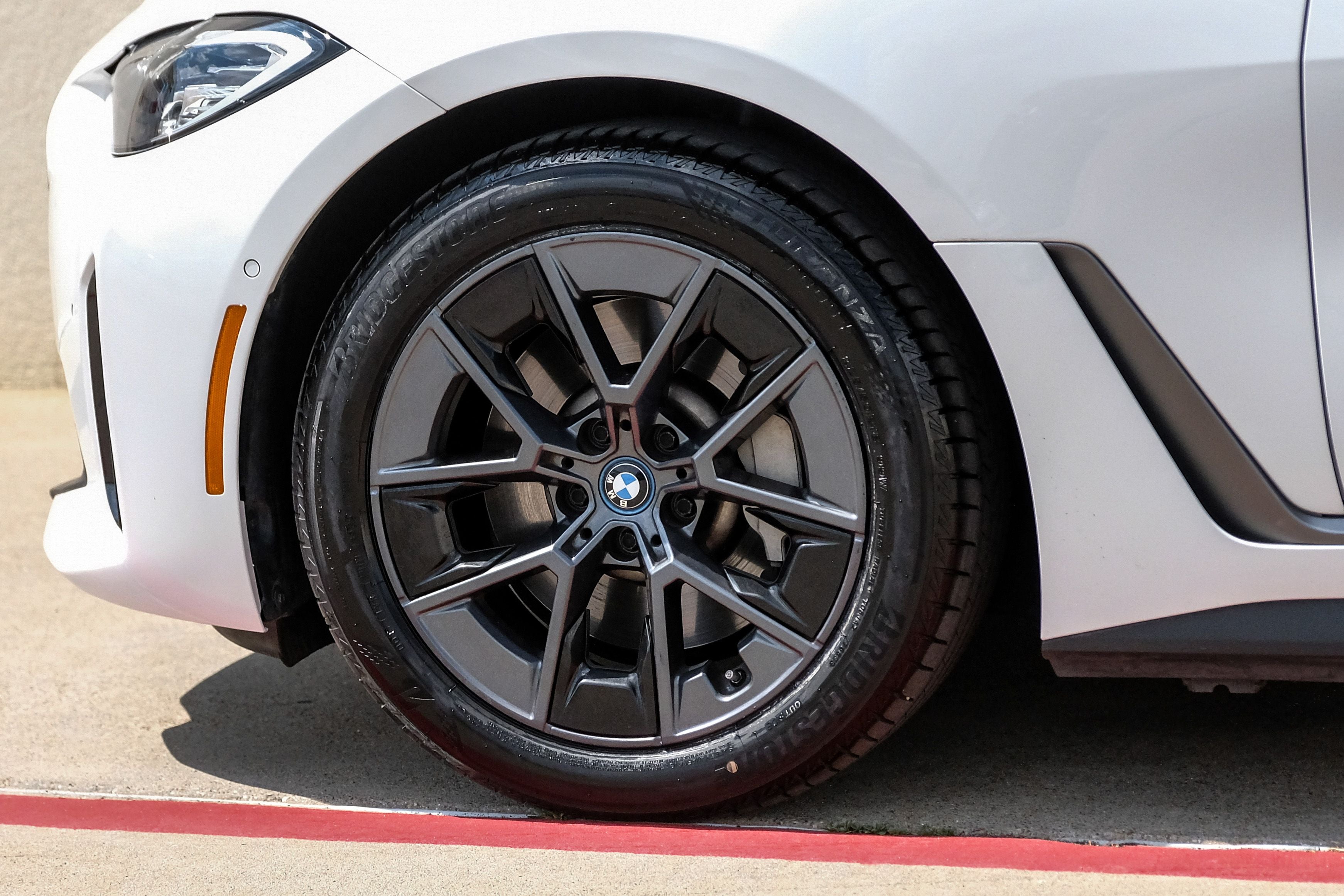 2023 BMW i4 eDrive35