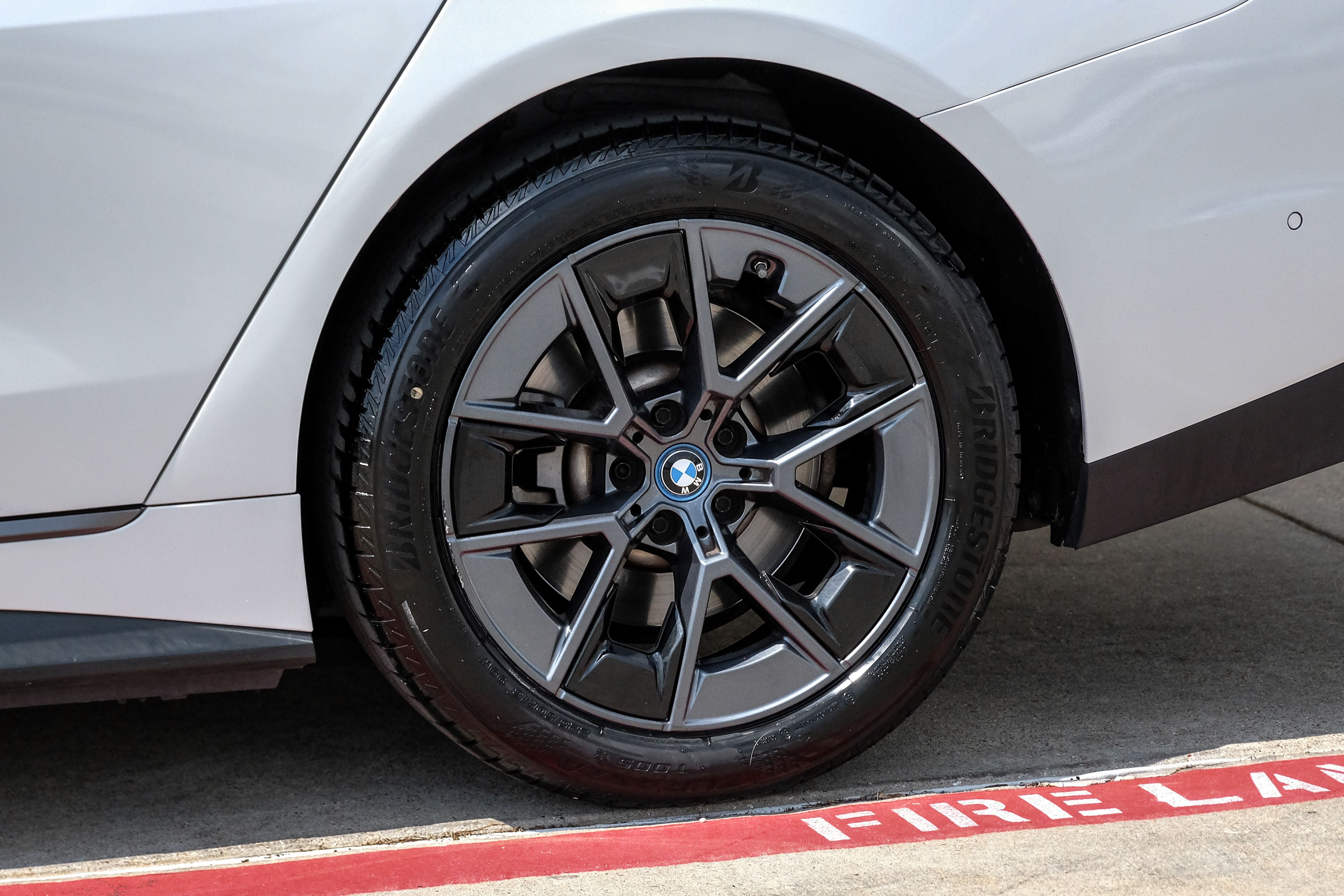 2023 BMW i4 eDrive35