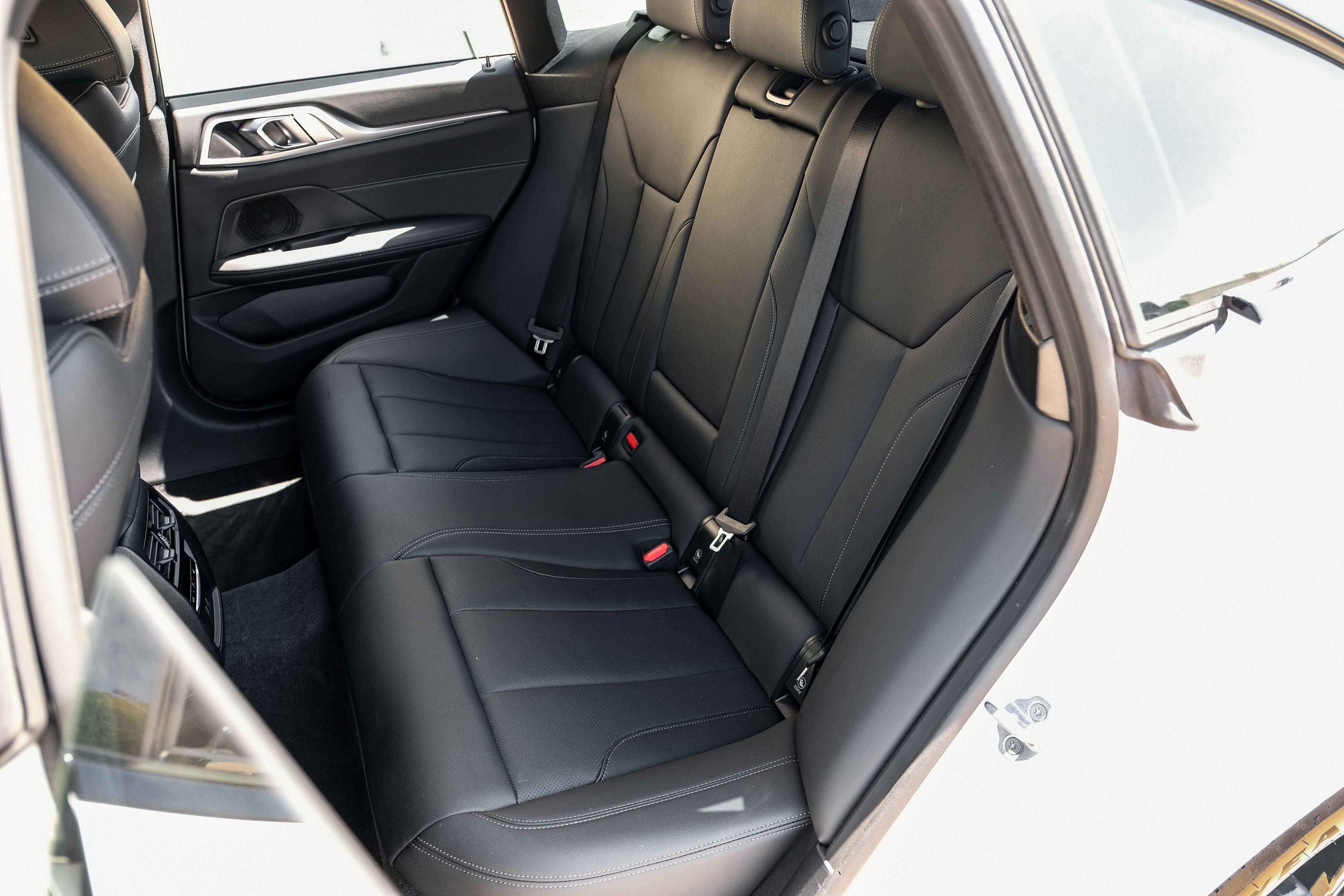 2024 BMW i4 eDrive35