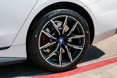 2024 BMW i4 eDrive35