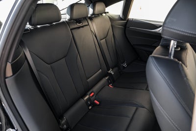 2024 BMW i4 eDrive40