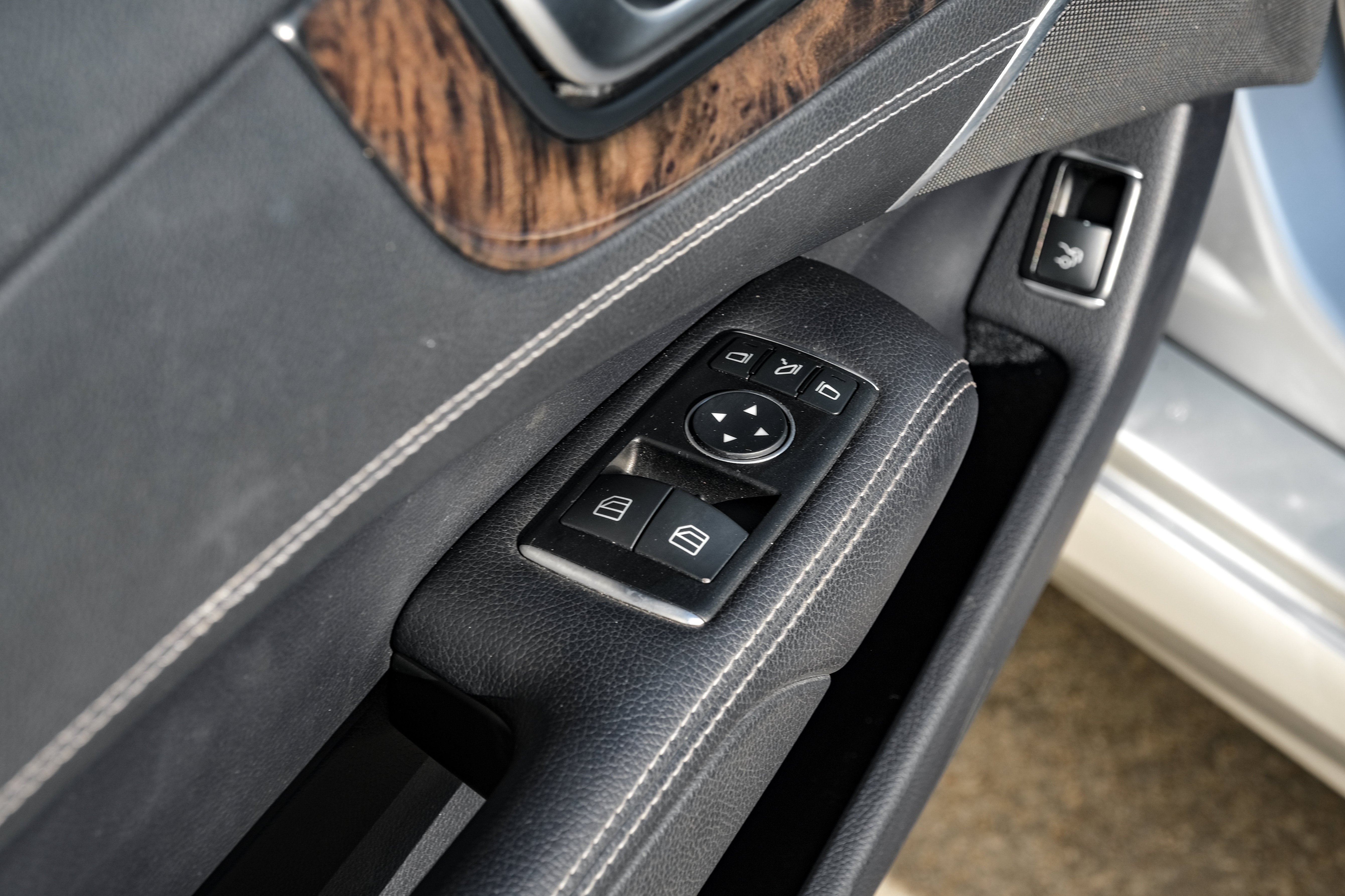 2016 Mercedes-Benz SL-Class SL 400 Roadster
