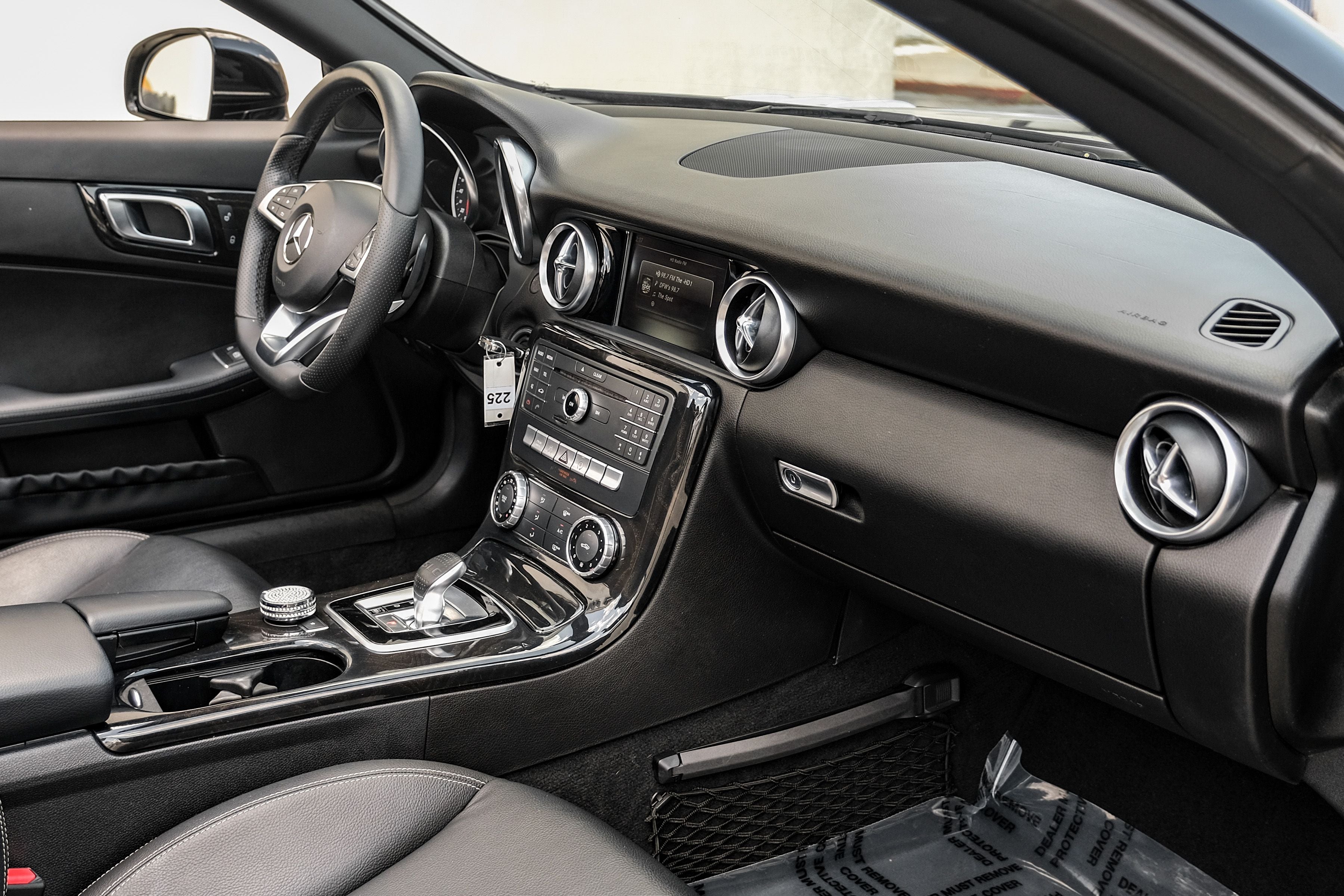 2017 Mercedes-Benz SLC SLC 300