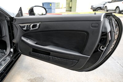 2017 Mercedes-Benz SLC SLC 300