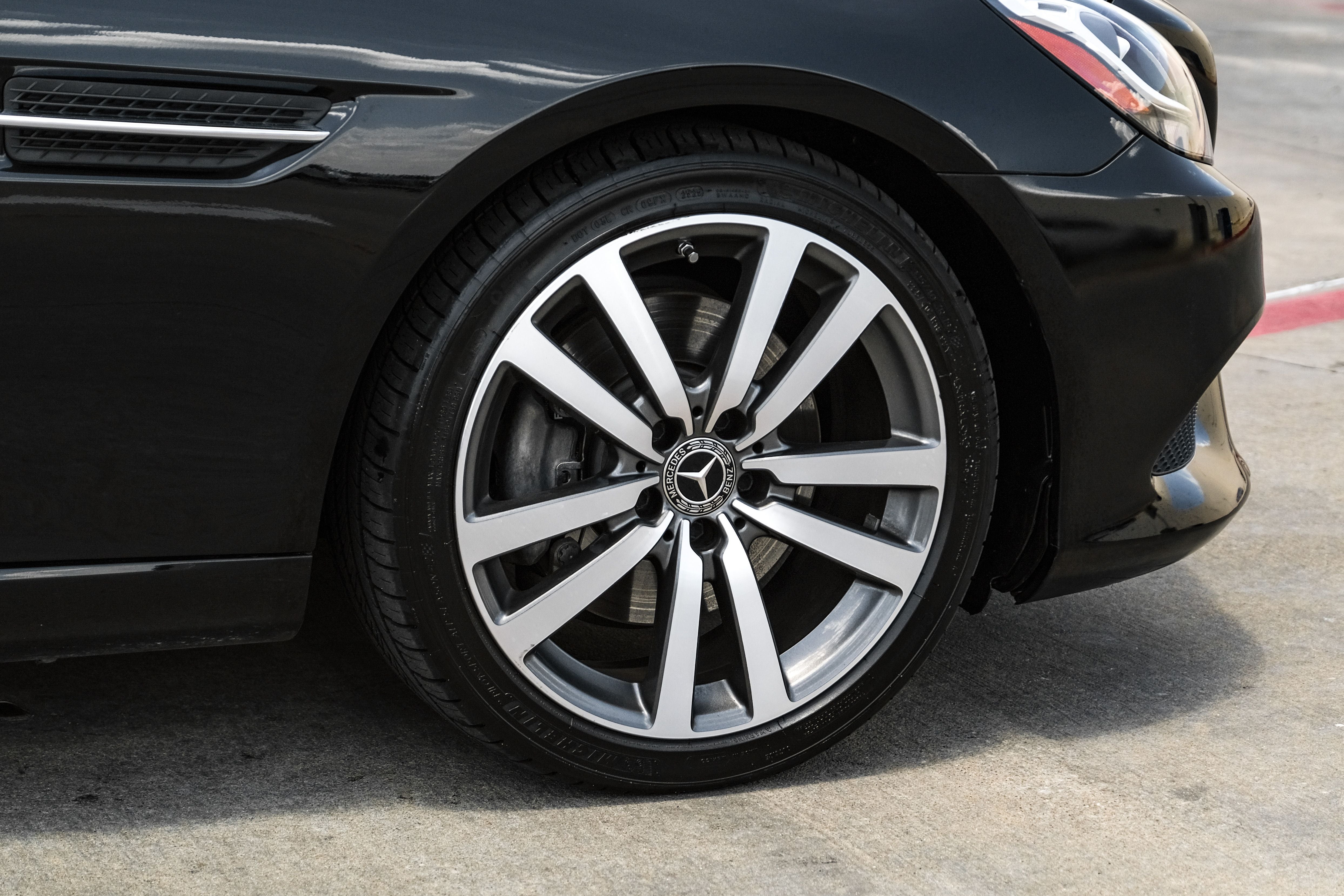2017 Mercedes-Benz SLC SLC 300