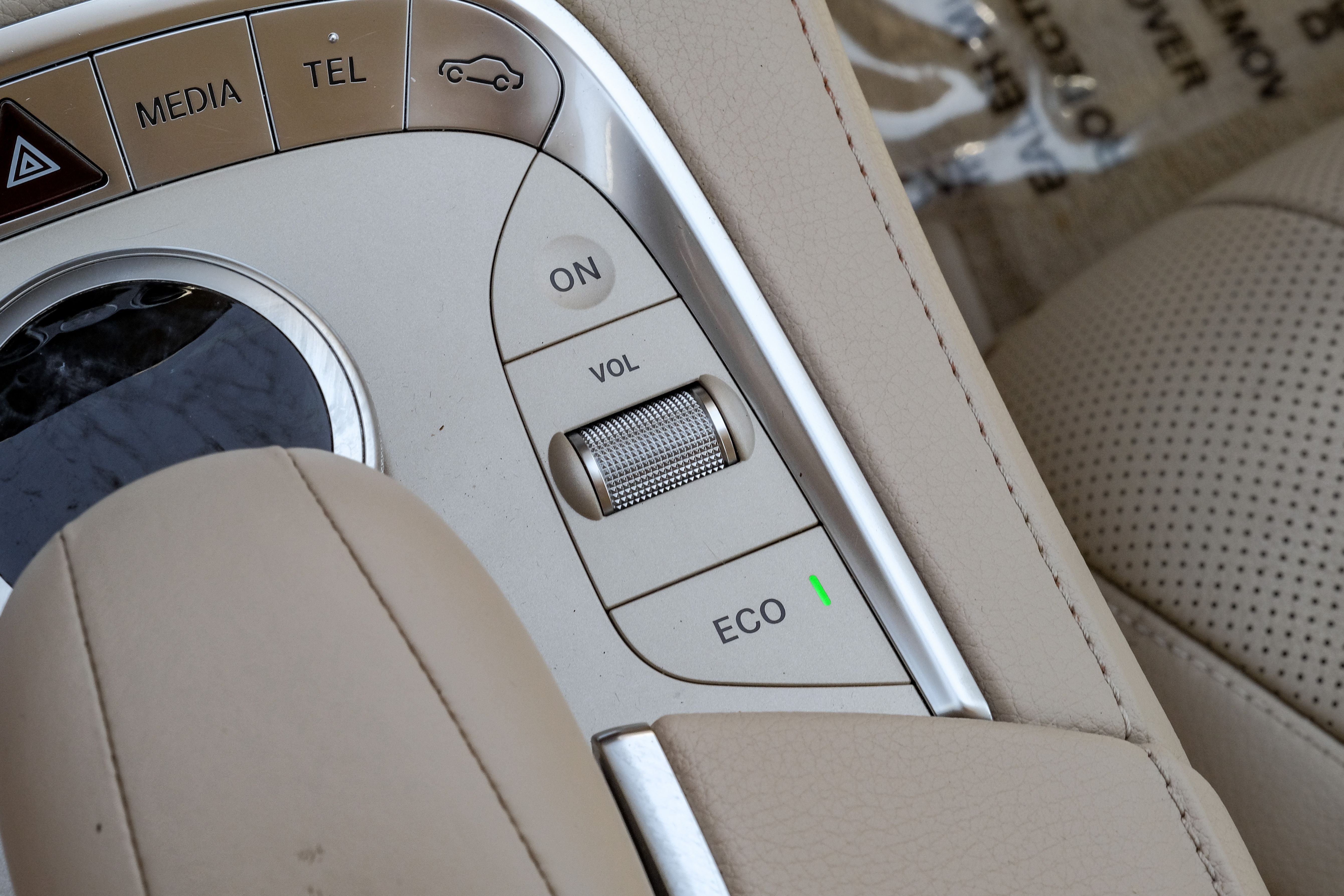 2014 Mercedes-Benz S-Class S 550 Base