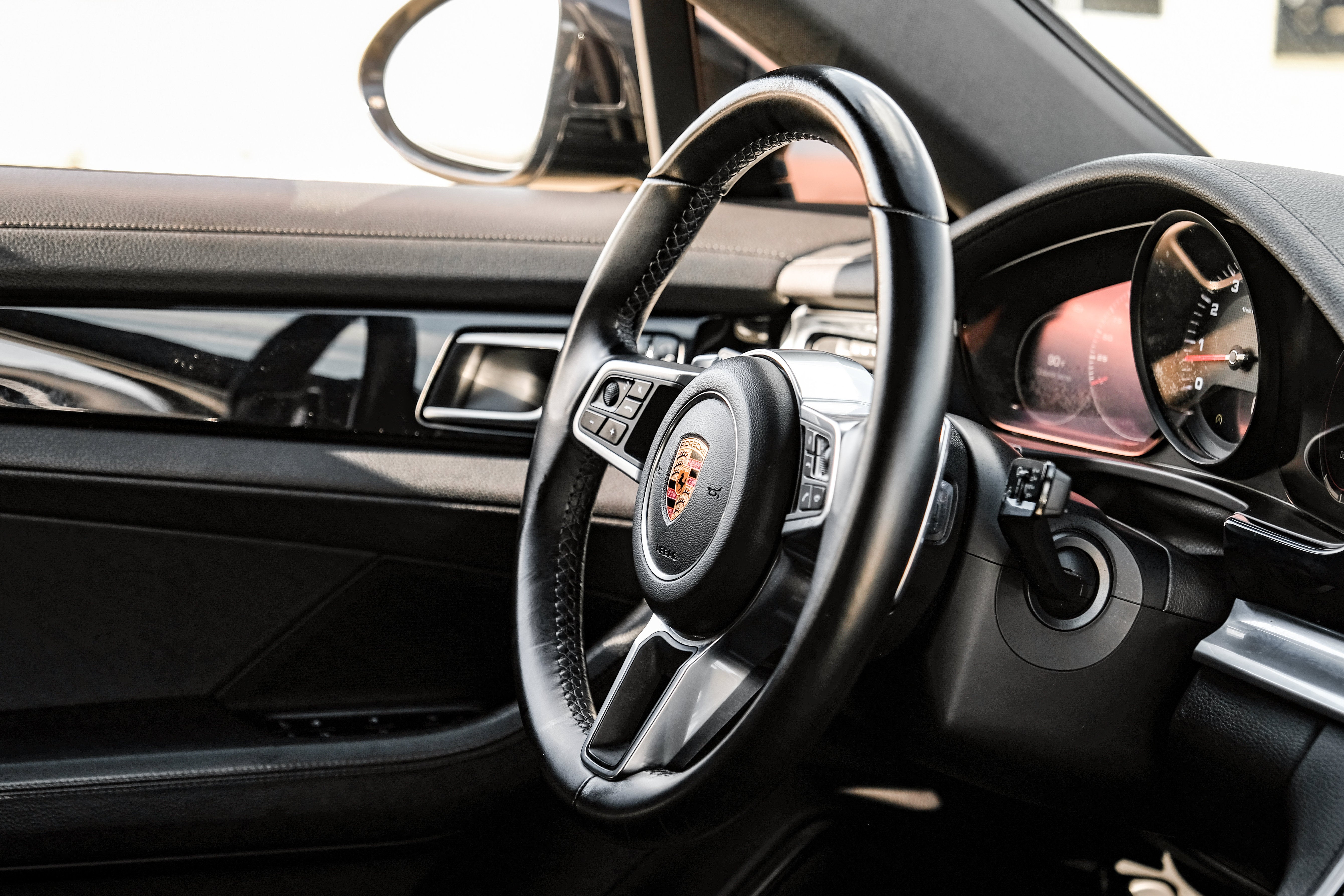 2018 Porsche Panamera Base