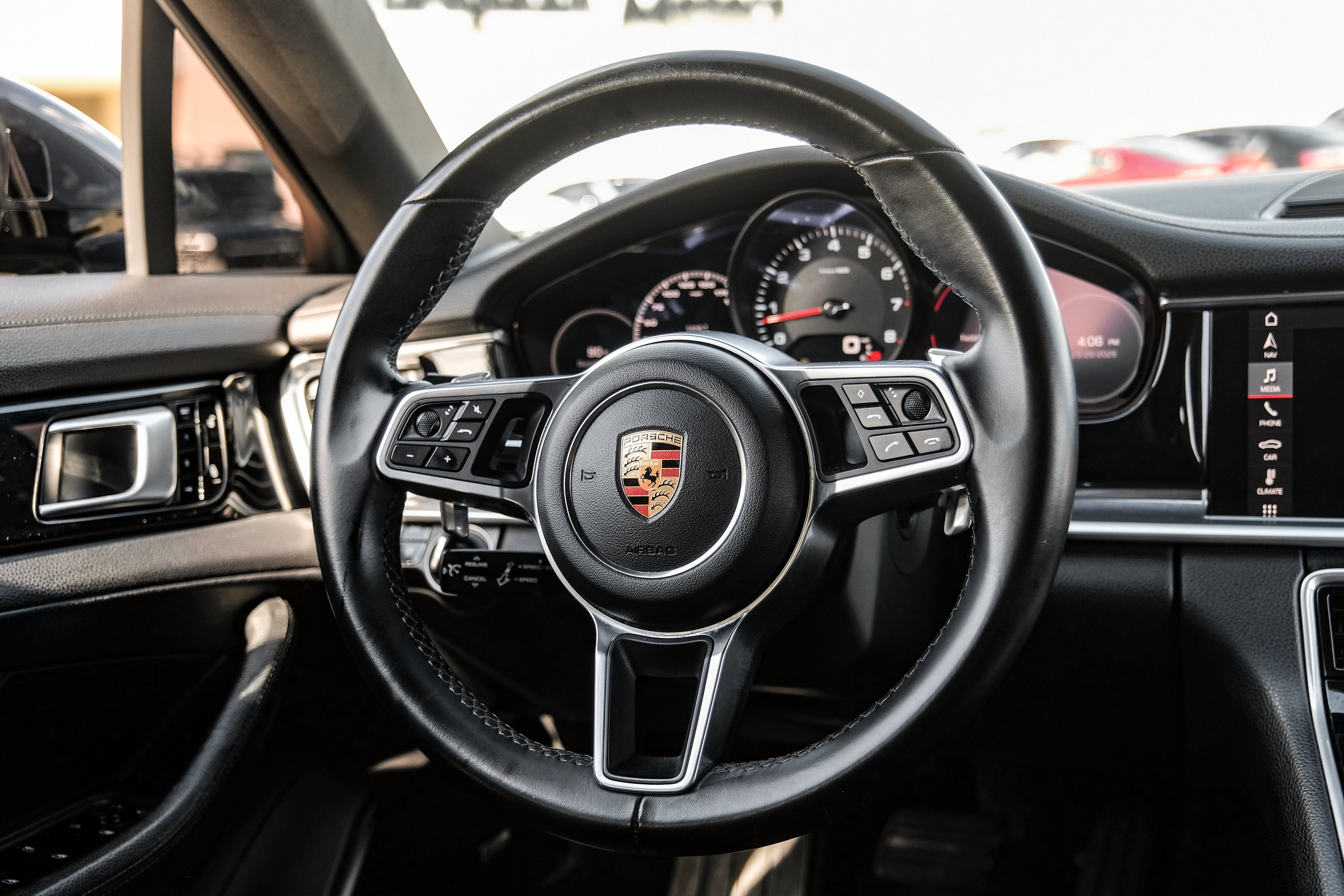 2018 Porsche Panamera Base