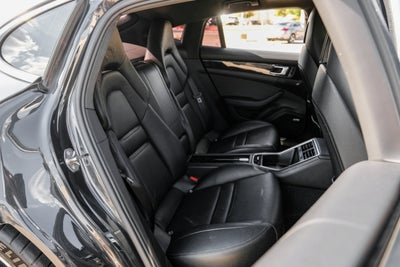 2018 Porsche Panamera Base