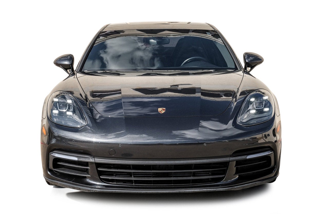 2018 Porsche Panamera Base
