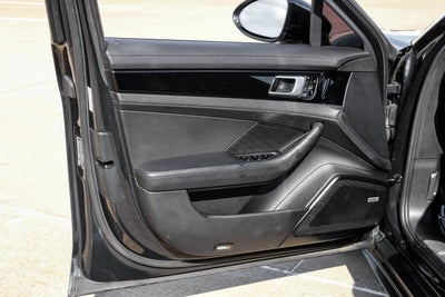 2018 Porsche Panamera Base