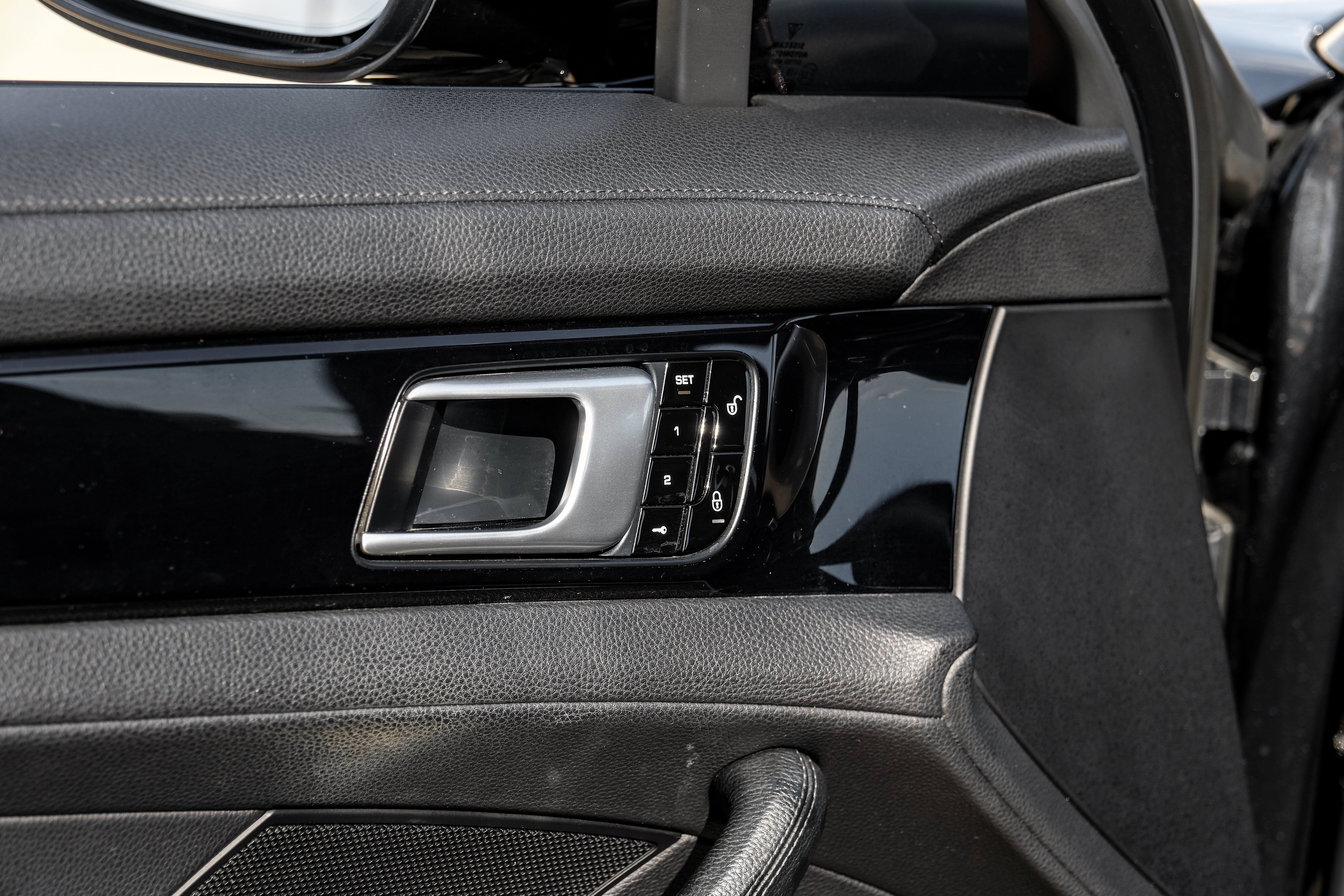 2018 Porsche Panamera Base