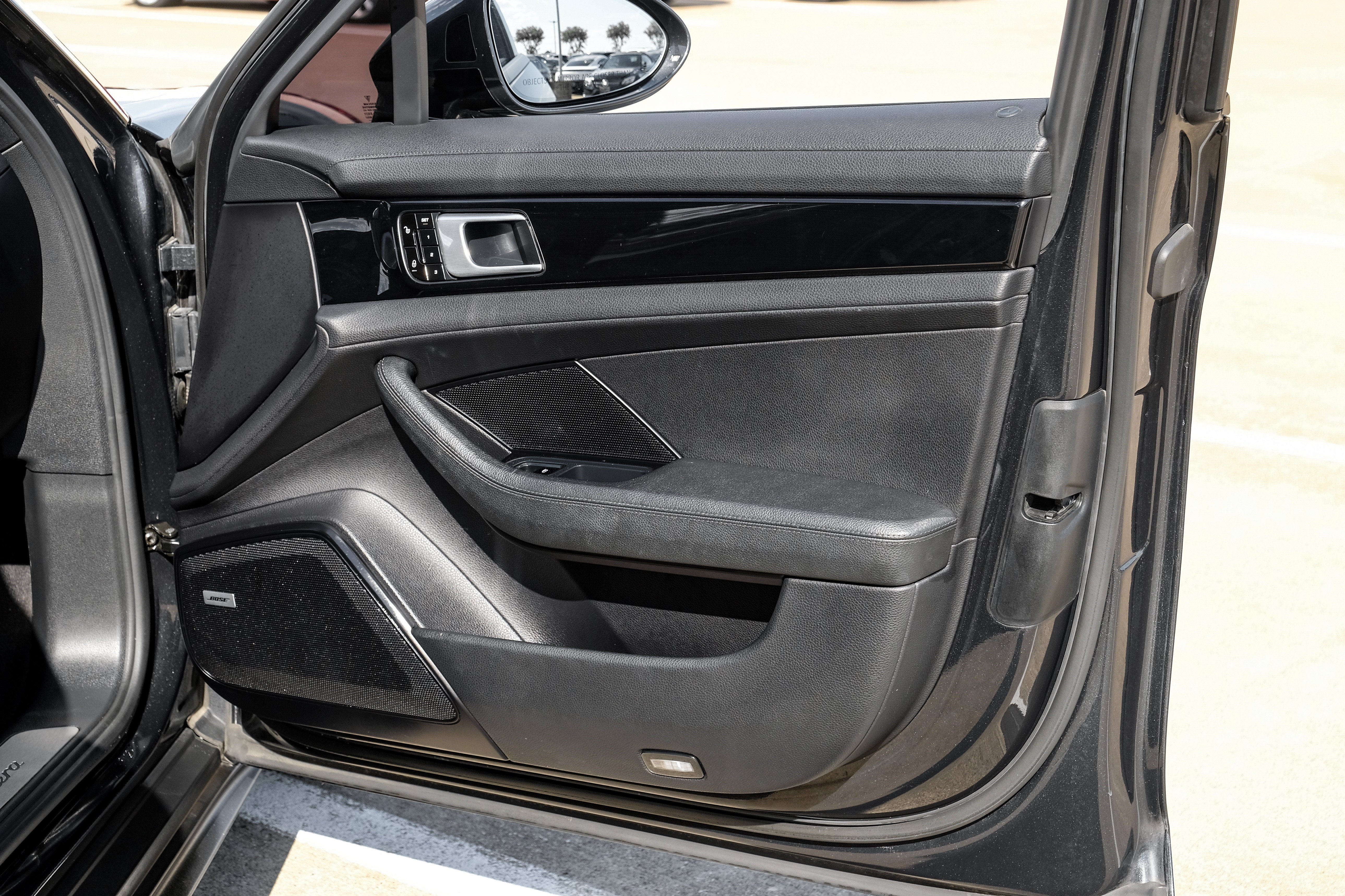 2018 Porsche Panamera Base