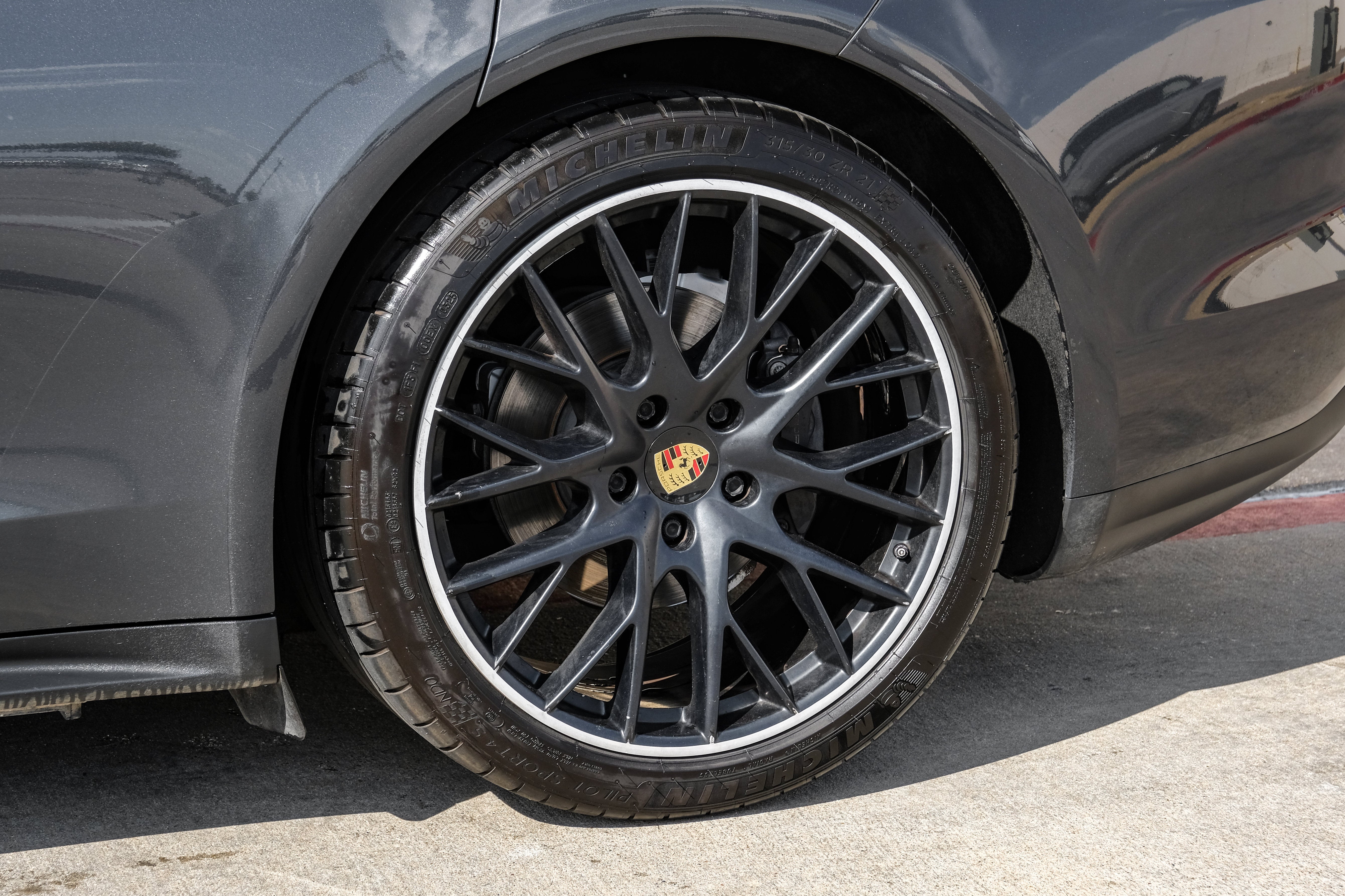2018 Porsche Panamera Base