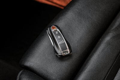 2018 Porsche Panamera Base