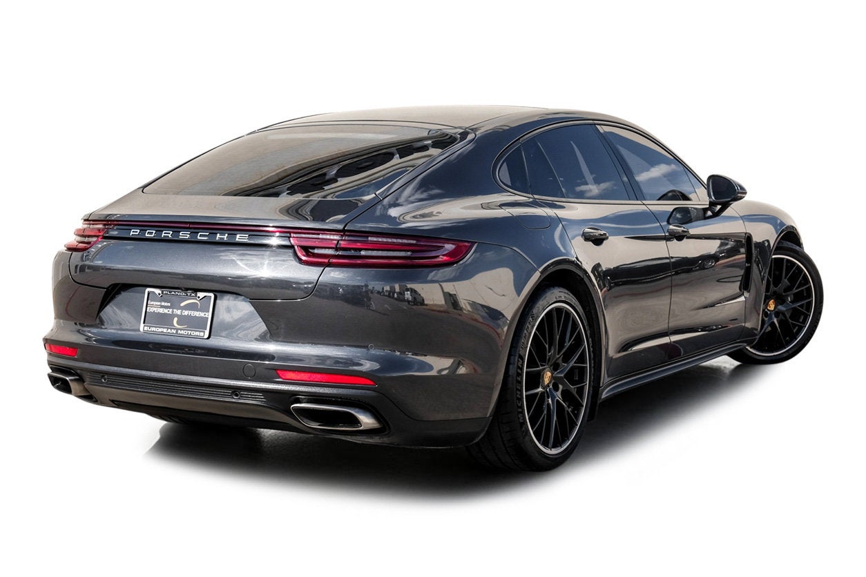2018 Porsche Panamera Base