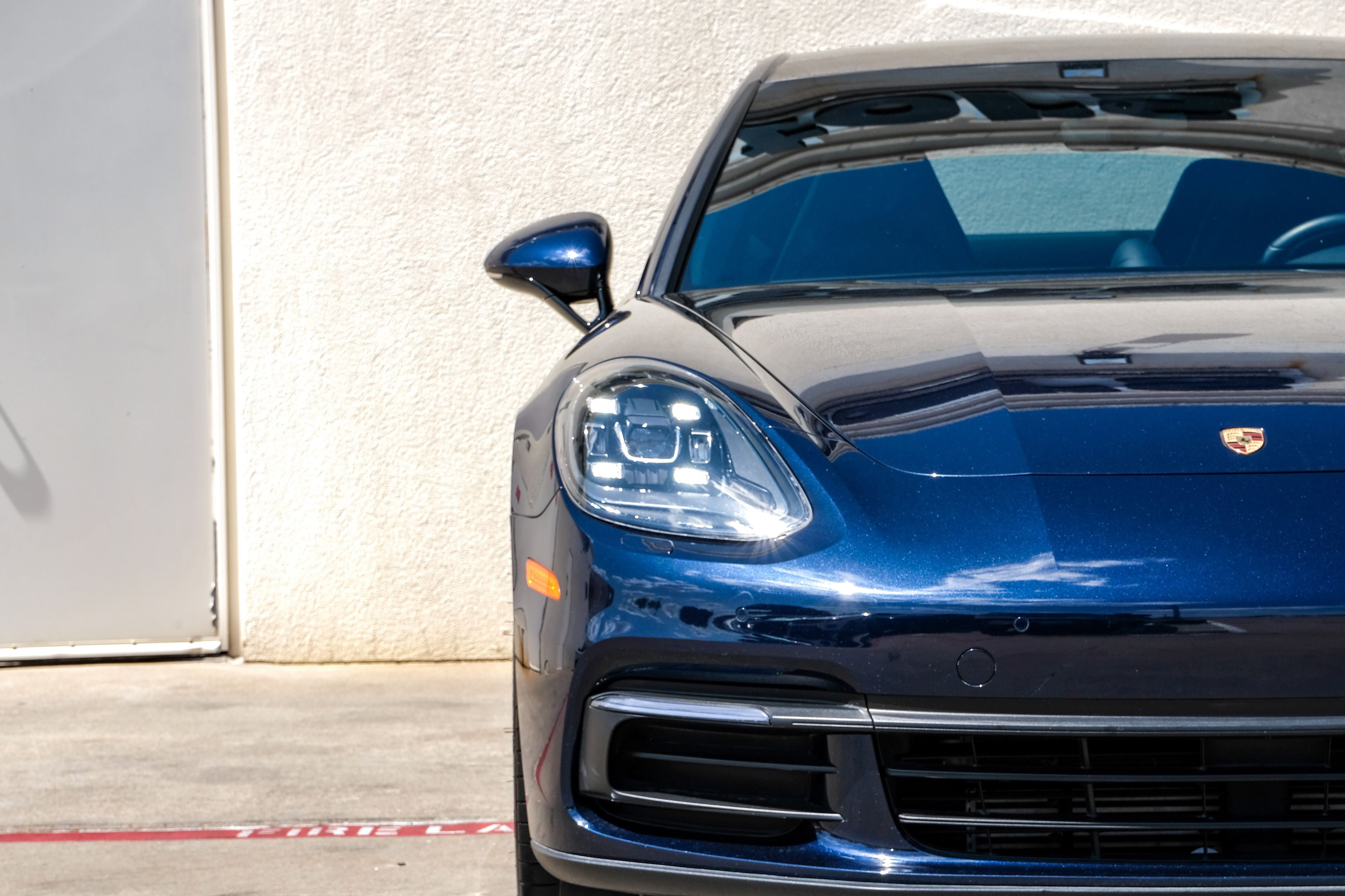 2018 Porsche Panamera Base