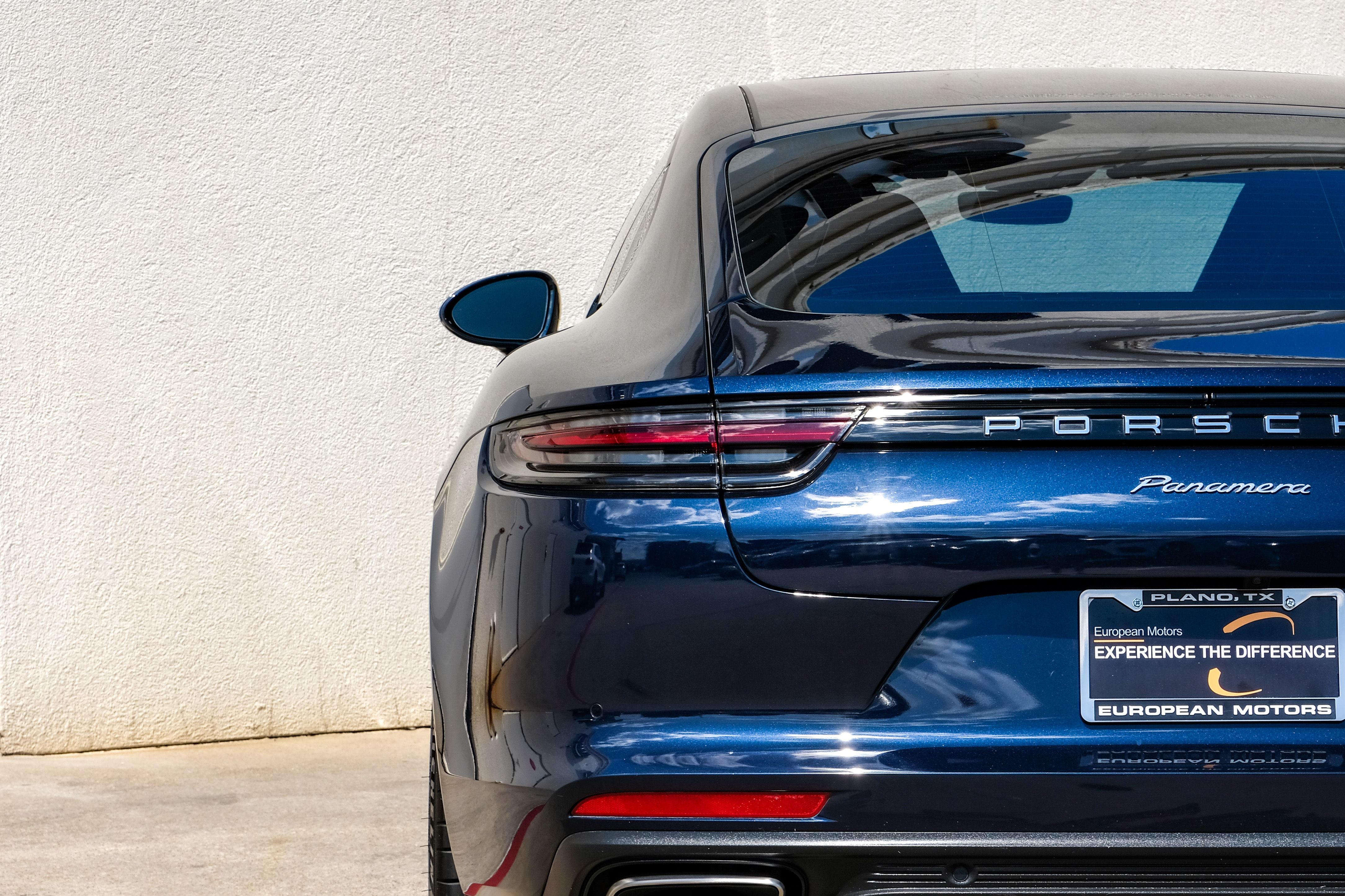 2018 Porsche Panamera Base