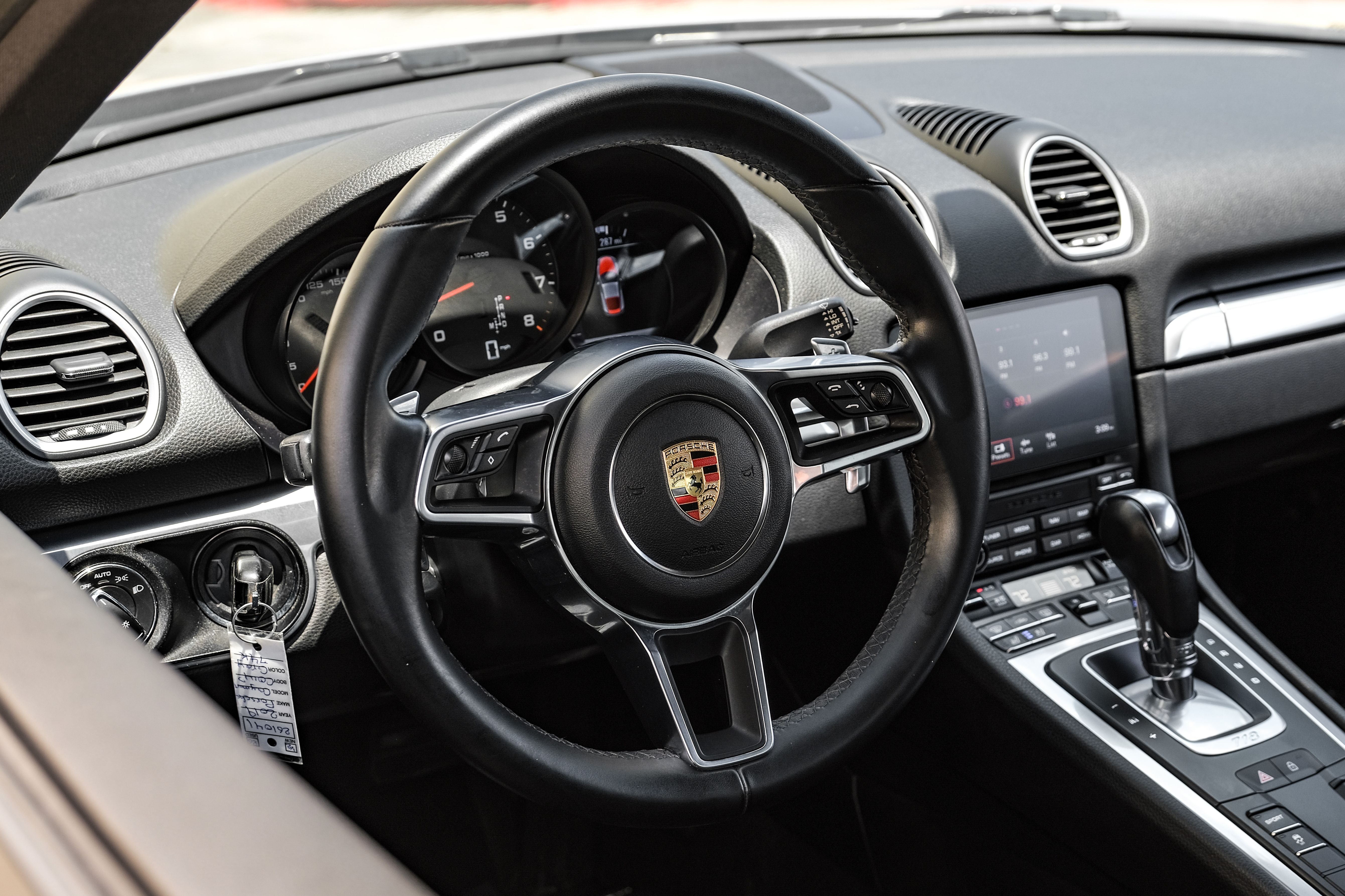 2019 Porsche 718 Cayman Base