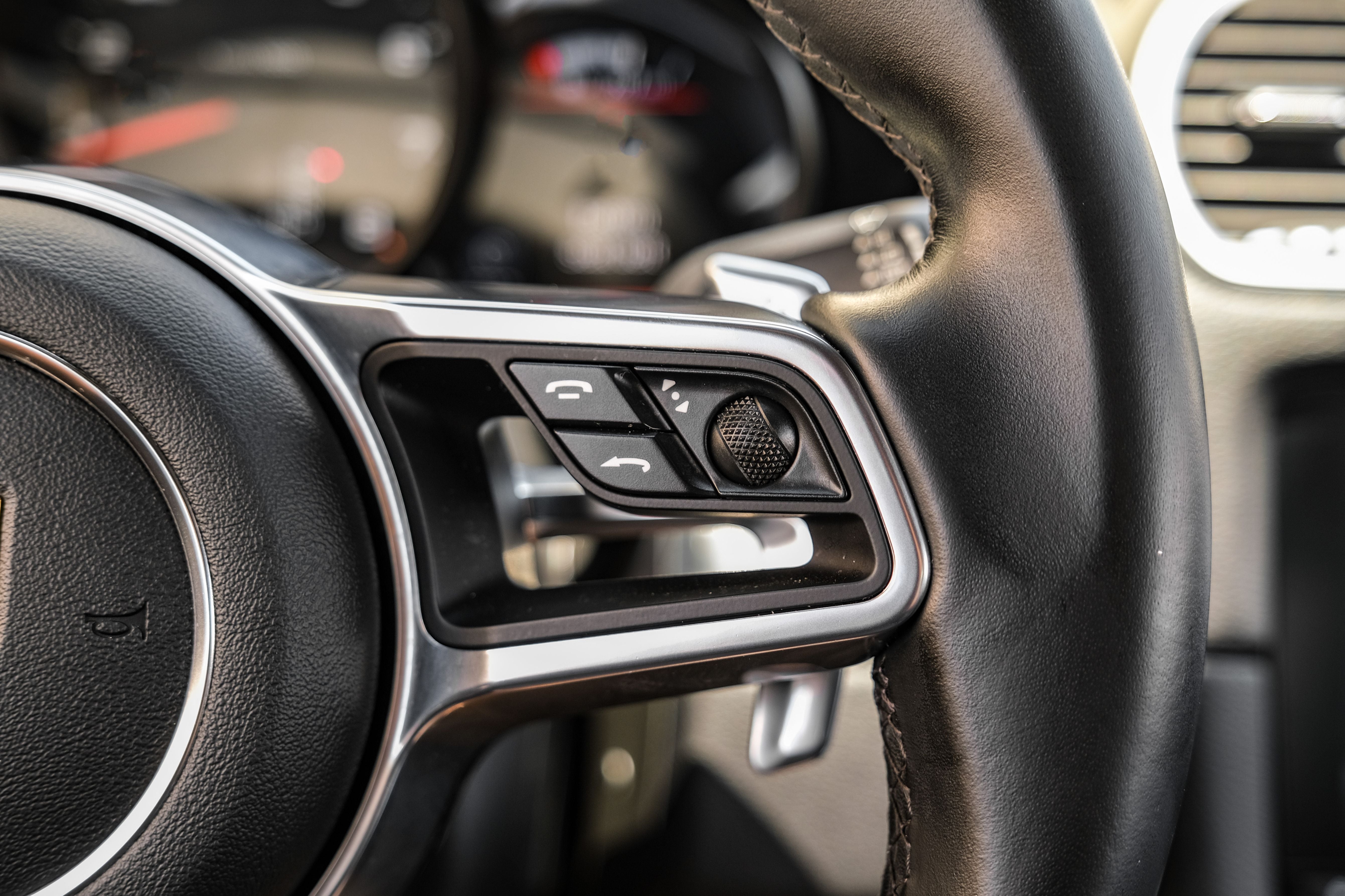 2019 Porsche 718 Cayman Base