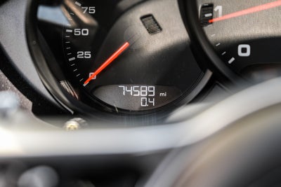 2019 Porsche 718 Cayman Base