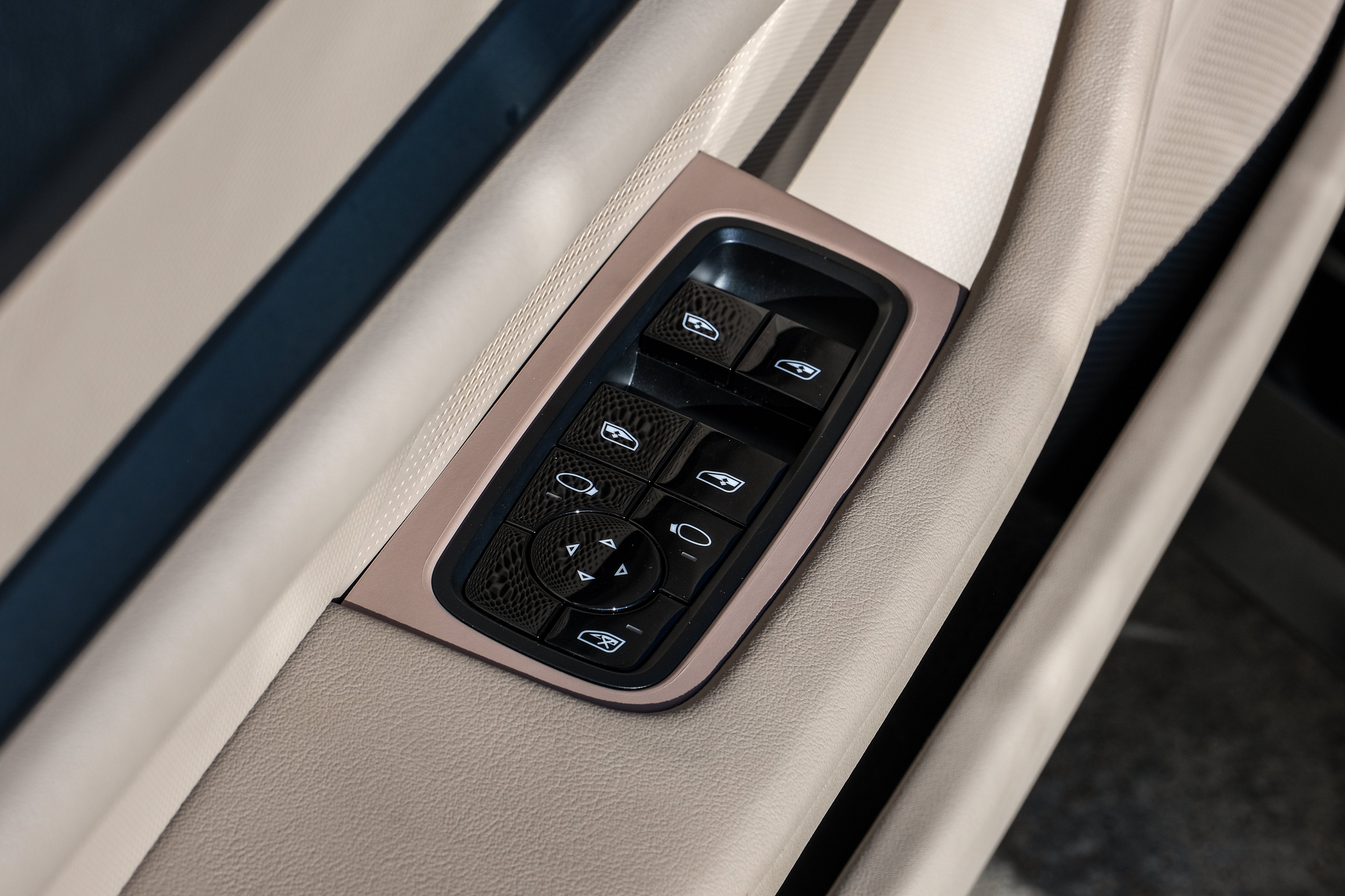 2021 Porsche Taycan Base