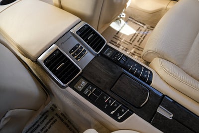2010 Porsche Panamera Turbo