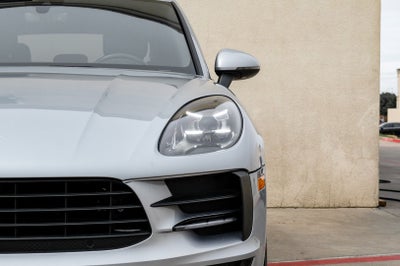 2020 Porsche Macan Base