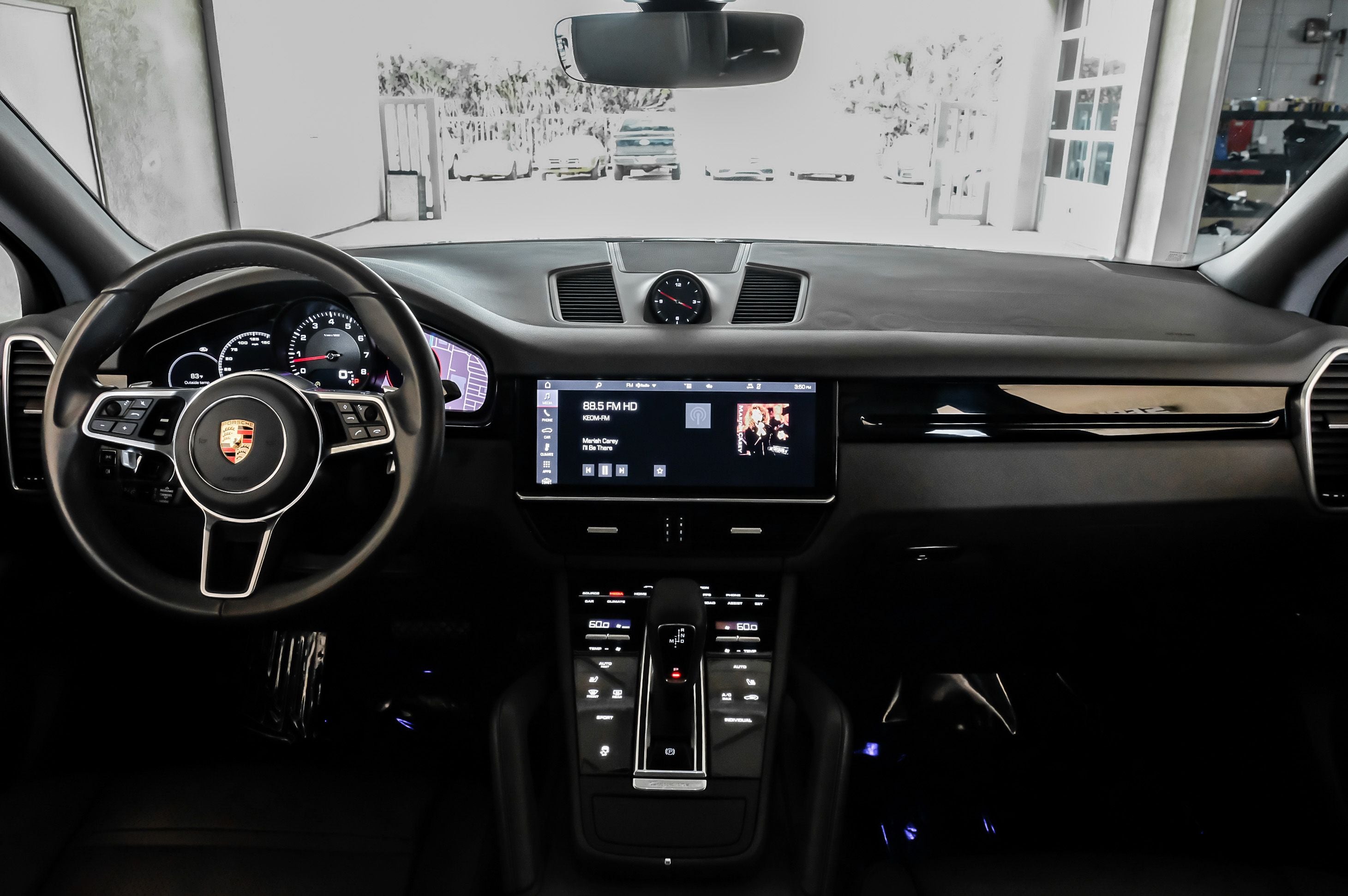 2021 Porsche Cayenne Base