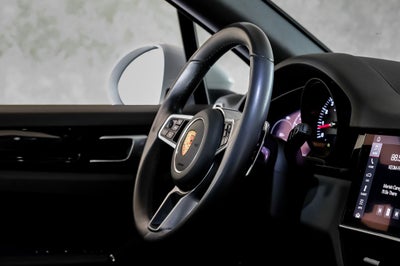 2021 Porsche Cayenne Base