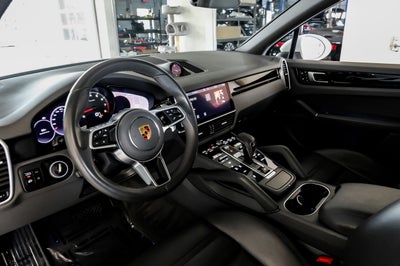 2021 Porsche Cayenne Base