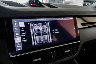 2021 Porsche Cayenne Base