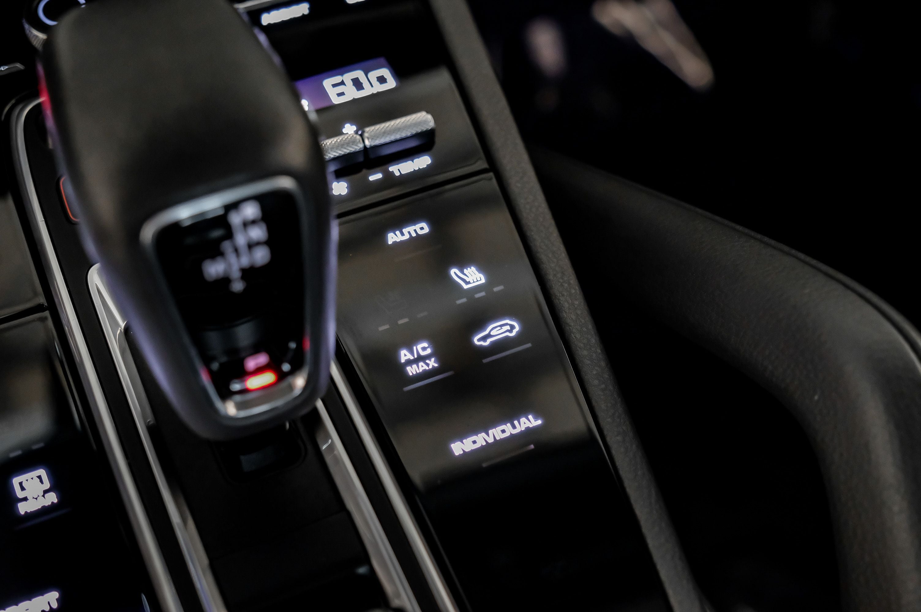 2021 Porsche Cayenne Base