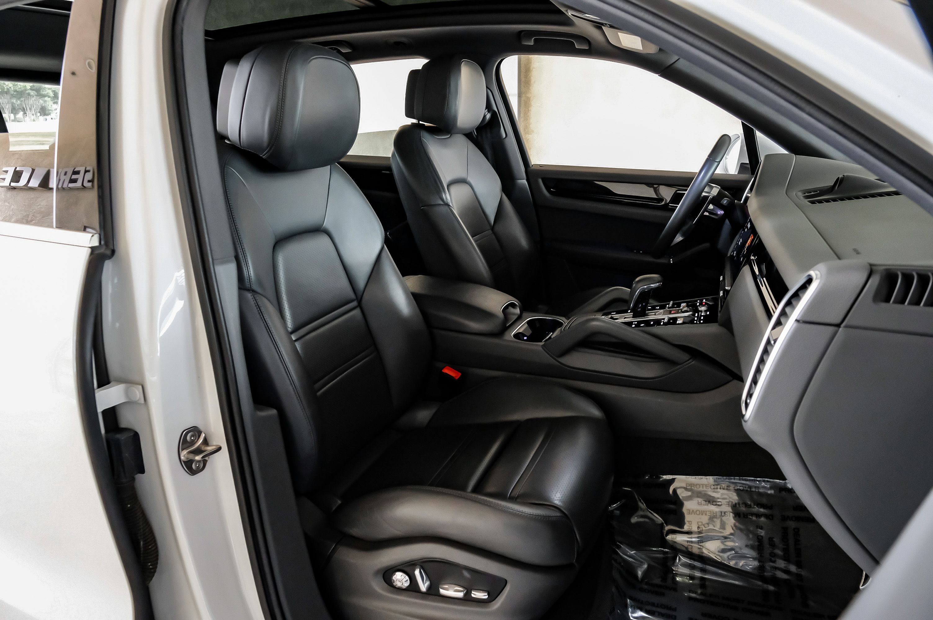 2021 Porsche Cayenne Base