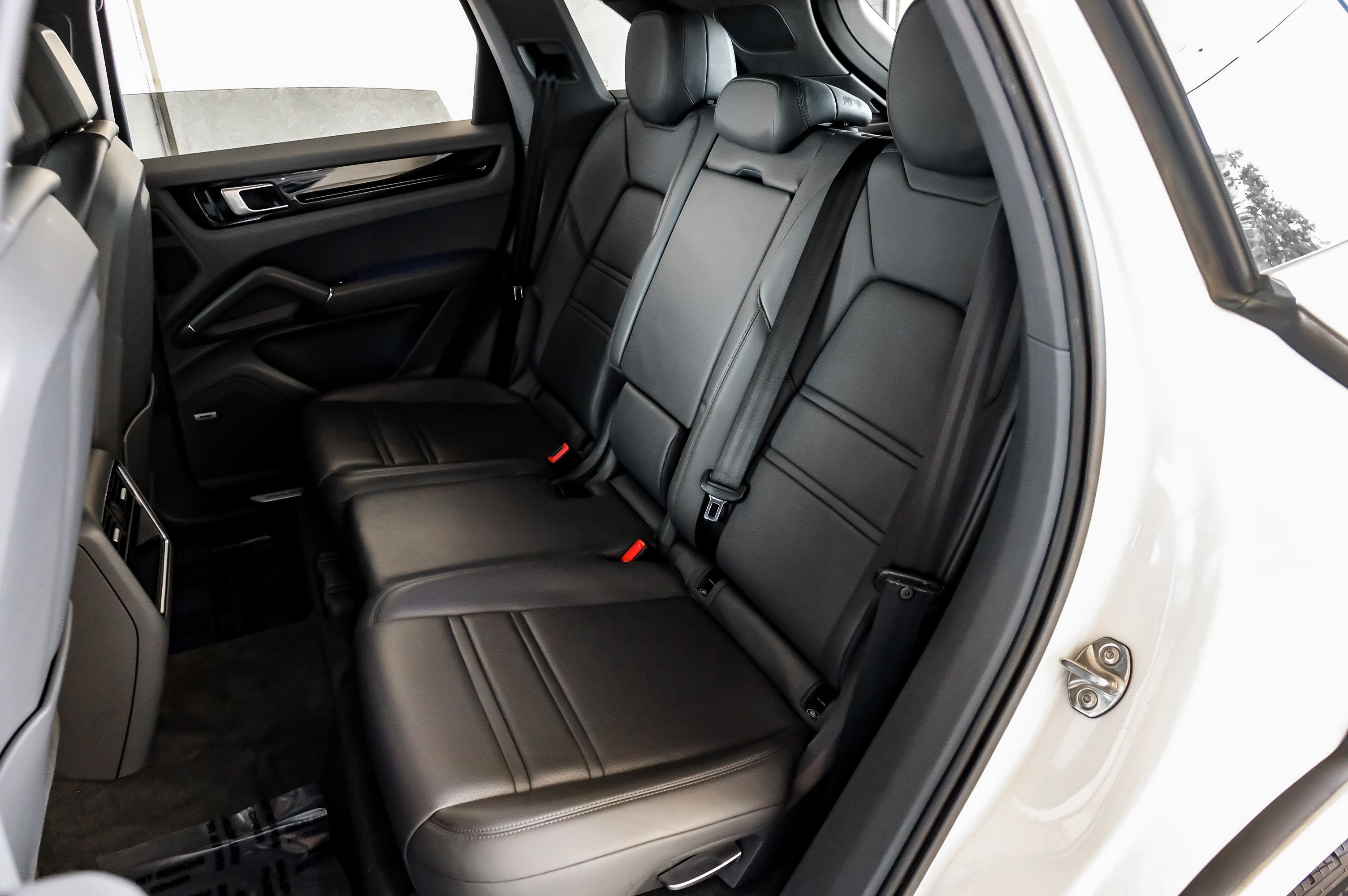 2021 Porsche Cayenne Base