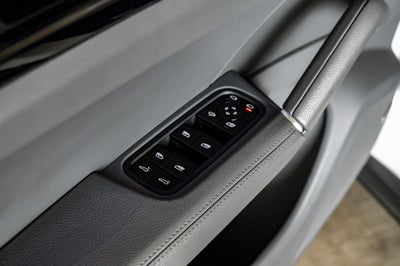 2021 Porsche Cayenne Base