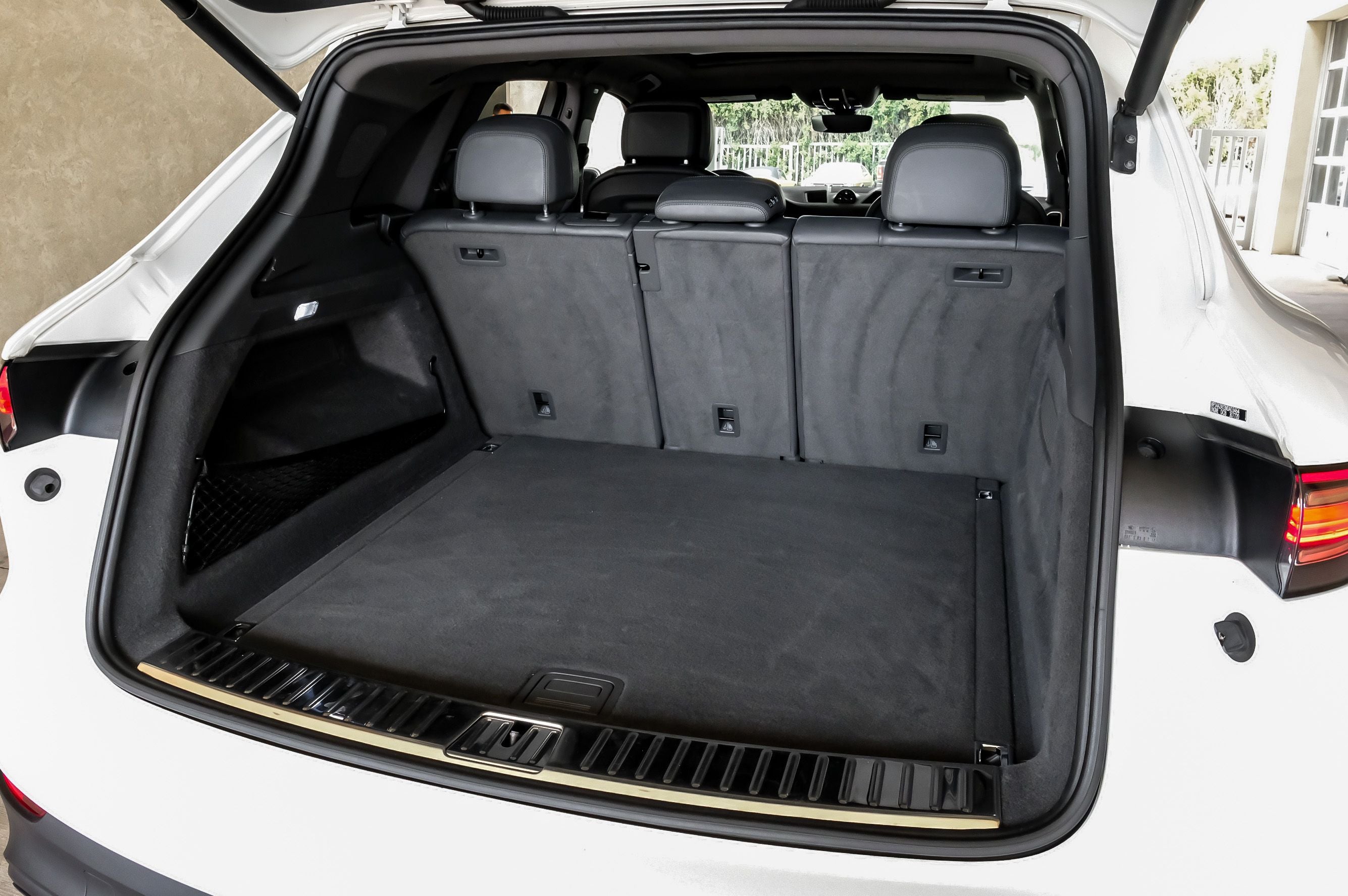 2021 Porsche Cayenne Base