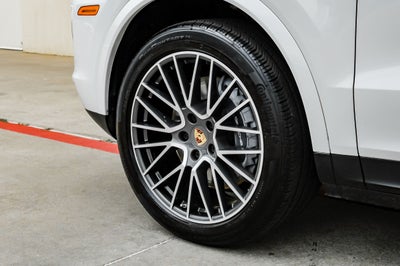 2021 Porsche Cayenne Base