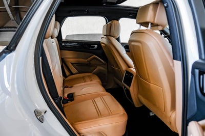 2019 Porsche Cayenne Base