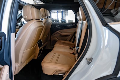 2019 Porsche Cayenne Base