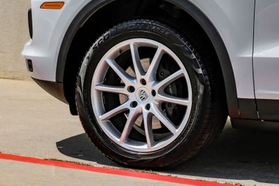 2019 Porsche Cayenne Base